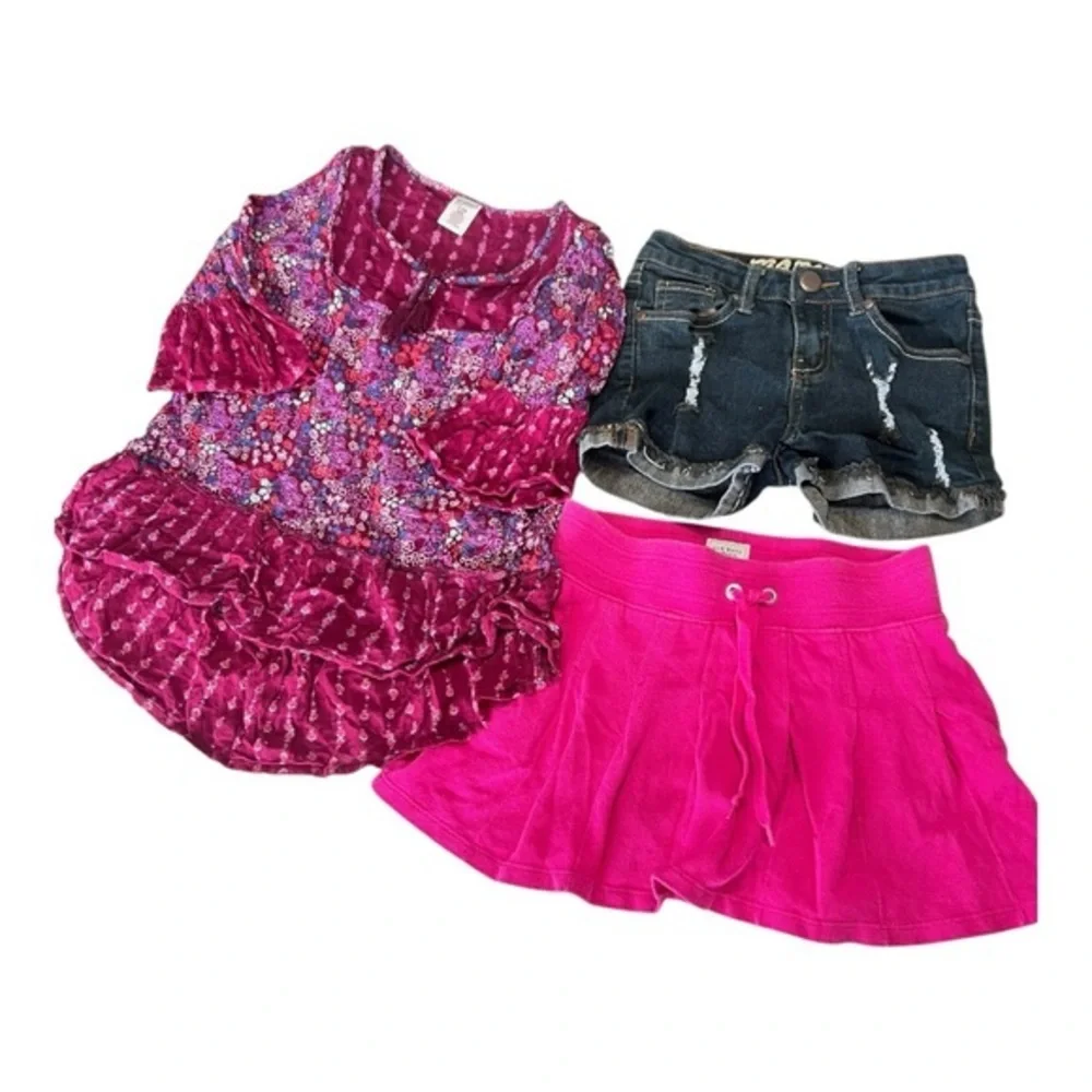 Bundle Of Girls Clothes Tunic Floral Blouse and Pink Skort And Jean Short Set 8